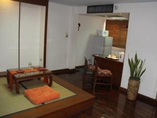 B.S. Court Hotel Sathorn, Bangkok (fotografie 5)