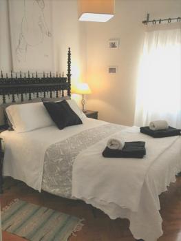 Sabrosa's Flat, Lisbon (photo 4)