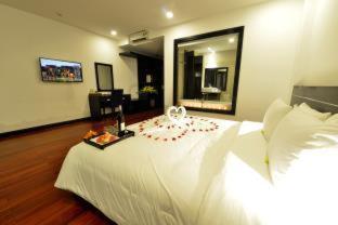 Nostalgia Hotel and Spa, Hoi An (photo 5)