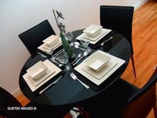 Quay Apartments, Manchester (photo 4)