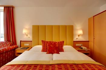 Strandhotel Alte Donau, Vídeň (fotografie 2)