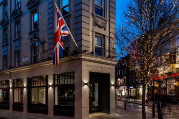 Radisson Blu Hotel, London Mercer Street, Лондон (фото 3)