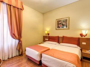 Flower Garden Hotel, Řím (fotografie 2)