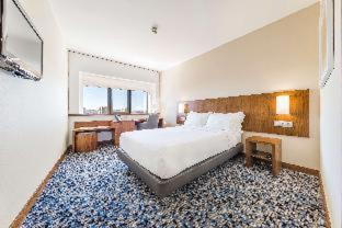 Ramada by Wyndham Lisbon, Лиссабон (фото 3)