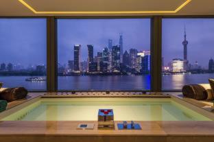 Banyantree Shanghai On the Bund - Tales rooftop bar boasts a jaw-dropping panoramic vista, Shanghai (photo 4)