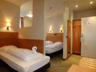 a&o Antwerpen Centraal, Antwerp (photo 5)