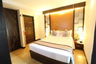 Sky dome resotel - โรงแรมสกายโดม รีโซเทล, Bangkok (fotografie 2)