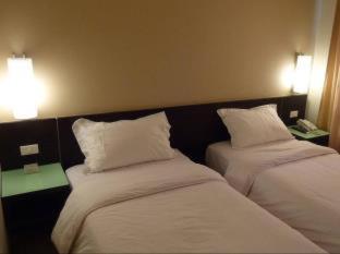 Circle Inn - Iloilo City Center, Iloilo (foto 5)