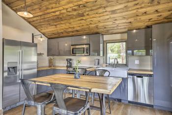 Updated Cabin with Hot Tub about 11 Mi to Winter Park!, Tabernash (Foto 5)