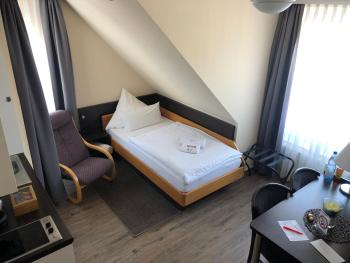 Apartment 47, Sindelfingen (photo 5)