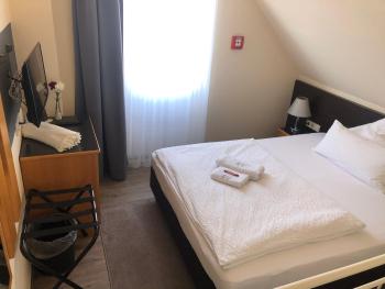 Apartment 47, Sindelfingen (photo 3)