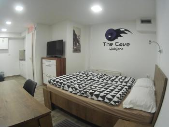 The Cave, Lublaň (fotografie 4)