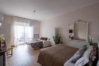 Cute & Cozy rooms train station, Bergamo (photo 2)