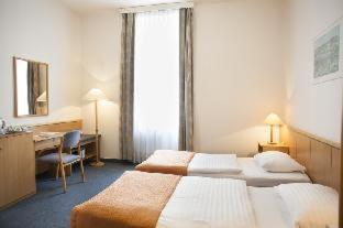 City Hotel Matyas, Budapest (photo 3)