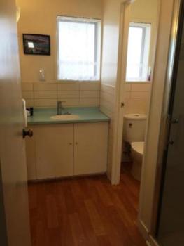 Dukes Midway Lodge, Auckland (photo 5)