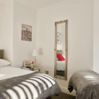 Priory Suites, Liverpool (photo 3)