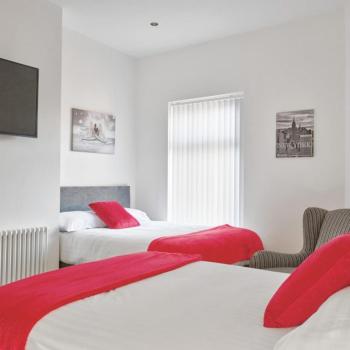 Priory Suites, Liverpool (photo 2)