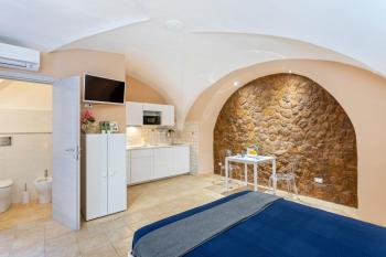 Cerami Studio Flat, Catane (photo 3)