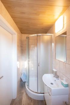 New Studio with AirCon & FREE Parking, Lubiana (foto 4)