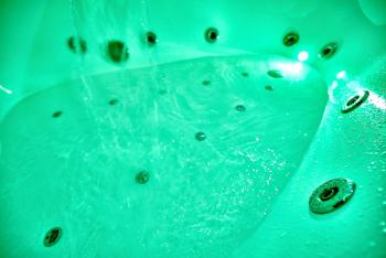 Jacuzzi Sauna Luxury Spa Apartment, Kijów (zdjęcie 5)