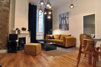trendy flat-lyon centre-hotel de ville, Lyon (fotografie 2)