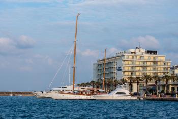 Chios Chandris, Chios (photo 3)