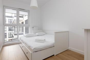 Rozłogi Sunny Apartment by BookingHost, Varšava (fotografie 3)