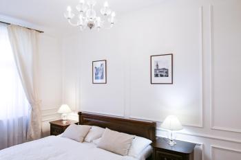 White & Gray Apartments, Praha (fotografie 2)