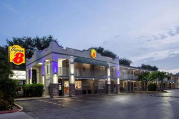 Super 8 by Wyndham Bradenton Sarasota Area, Брейдентон (фото 3)