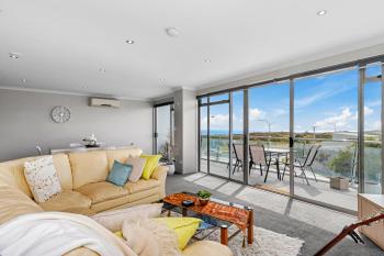 Sunrise, Seaviews and BBQs-Papamoa Beach Apartment, Papamoa (fotografie 5)