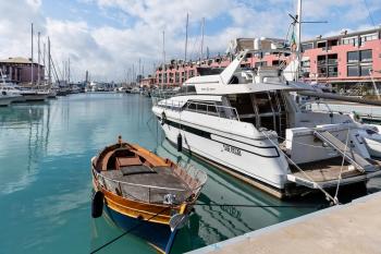 GuestHost - Porto Antico & Aquarium Flat, Genua (zdjęcie 2)