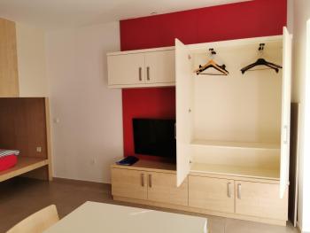 Cube studio by the river (with free bike rental), Ljubljana (photo 4)