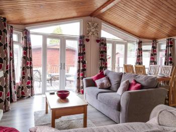 22 Thirlmere, High Wray (photo 4)