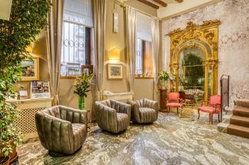 Boutique Hotel Scalzi - Adults Only, Верона (фото 4)