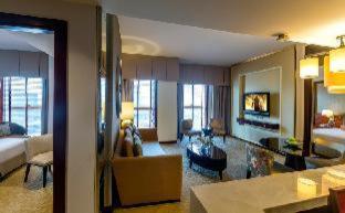 Dusit Thani Dubai, Dubai (photo 5)