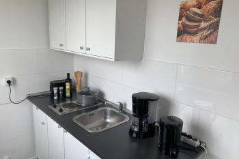 1 Zi-Whg, Netflix, Wifi, Küche, 15min zum Zentrum, Lipsko (fotografie 2)