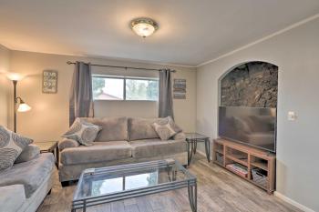 Charming Split-Level Home by Antelope Canyon Tour!, Page (zdjęcie 4)