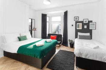Stanley House - Air Host & Stay - 4 Bedroom, Liverpool (Foto 2)