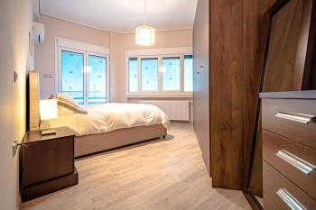 A 2 bedroom luxurious experience in Pagrati, Atene (foto 4)