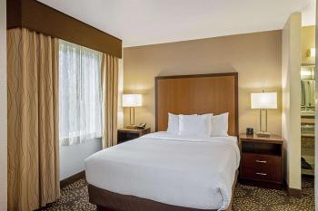 La Quinta by Wyndham Las Vegas RedRock/Summerlin, Las Vegas (photo 4)