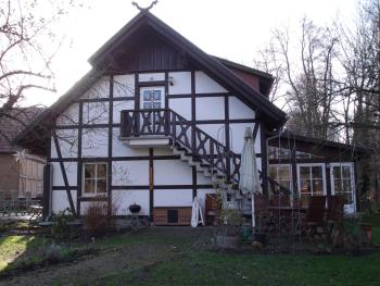 Gesundheitsoase, Burg (foto 2)