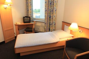 Hotel NEAR BY, Hanovre (photo 3)