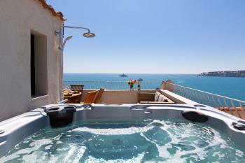 MAISON PICASSO - Jacuzzi, vue, terrasse for 6, Antibes (photo 5)
