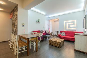 Top Center Apartment next to Vitosha Boulevard, София (фото 2)