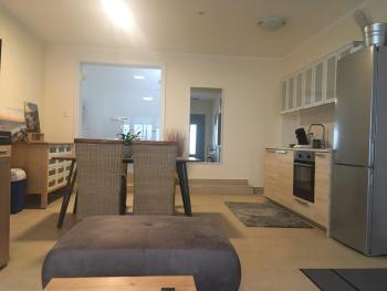 Fewo31, exklusive Apartments, 2 Minuten vom Strand und Alten Strom, Warnemünde (photo 3)