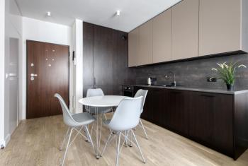 Wynalazek 2 by Homeprime, Varšava (fotografie 4)
