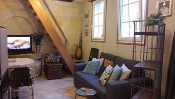 Joli petit loft dans échoppe pierre centre-ville, Bordeaux (photo 2)