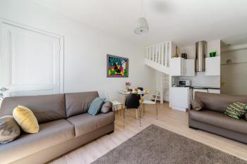Apartment on Dante street next to the sea, Niza (foto 5)