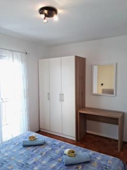 Toni, Vodice (Foto 3)
