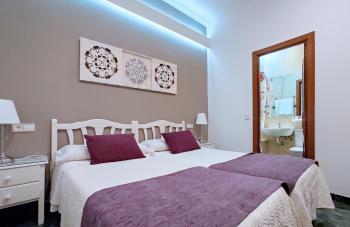 Hostal Bruña Paseo del Prado, Madrid (photo 3)